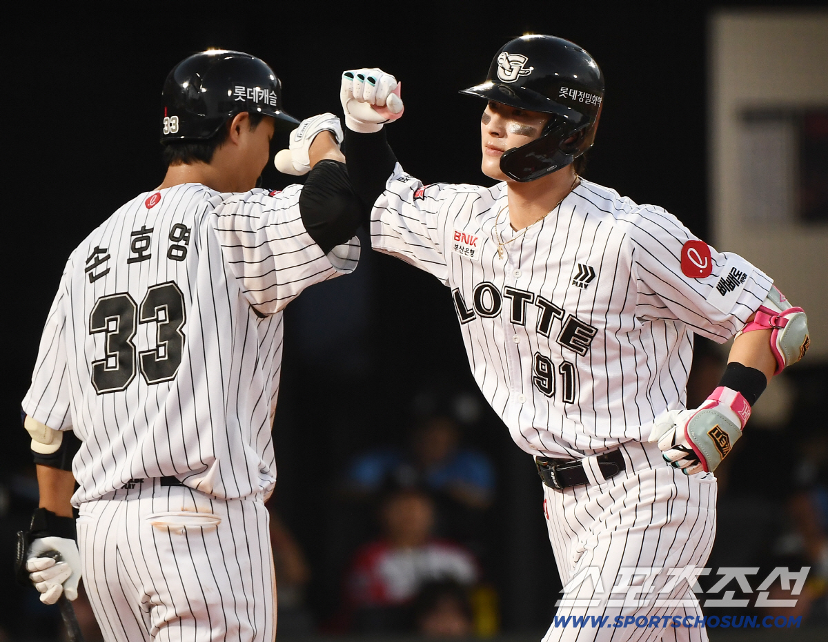 "이제 시작이니까" 복귀 첫 홈런+후반기 첫 홈 승리…주중 무안타 씻어낸…