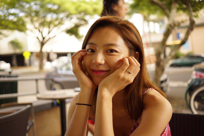 '배용준♥' 박수진, 韓 근황 들썩..딸 함께한 하와이 목격담까지 "활짝…