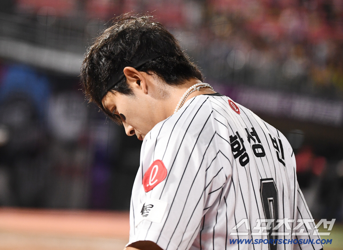 7회초 승부처 치명적 실책→질책성 교체 그후…황성빈 리드오프 생존! 전준…