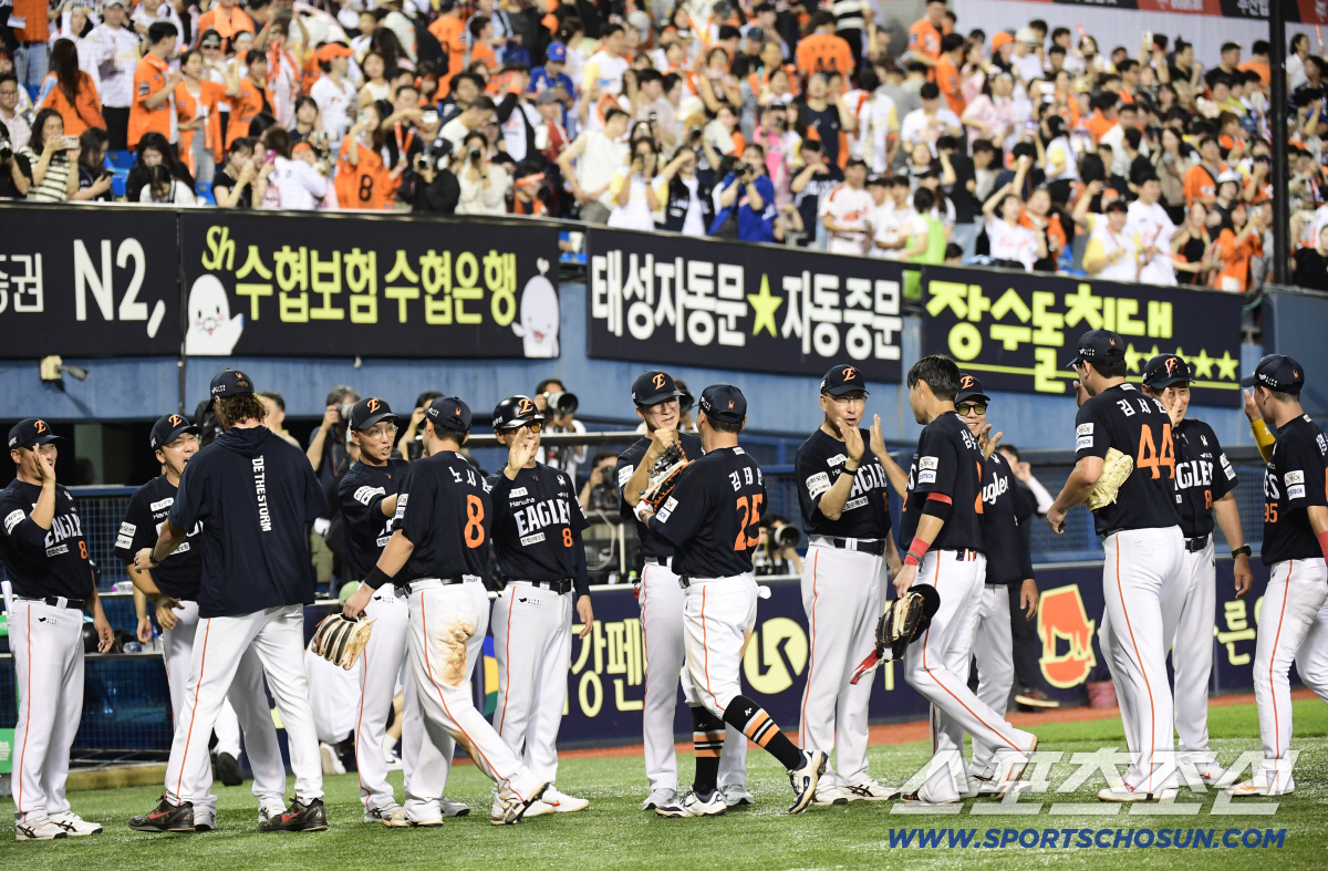 '노시환 VS 에레디아 4번 대결' 류김대전, 양팀 선발 라인업 전격 공…