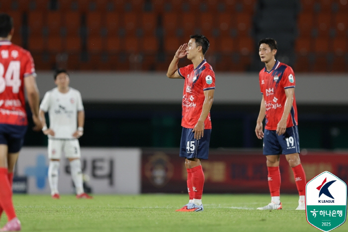 [현장리뷰]'박상혁→김이석→김강산 화력 폭발' 김천 상무, 제주 SK 3…