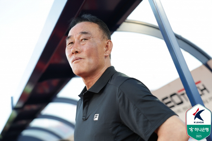 [현장리뷰]'박상혁→김이석→김강산 화력 폭발' 김천 상무, 제주 SK 3…