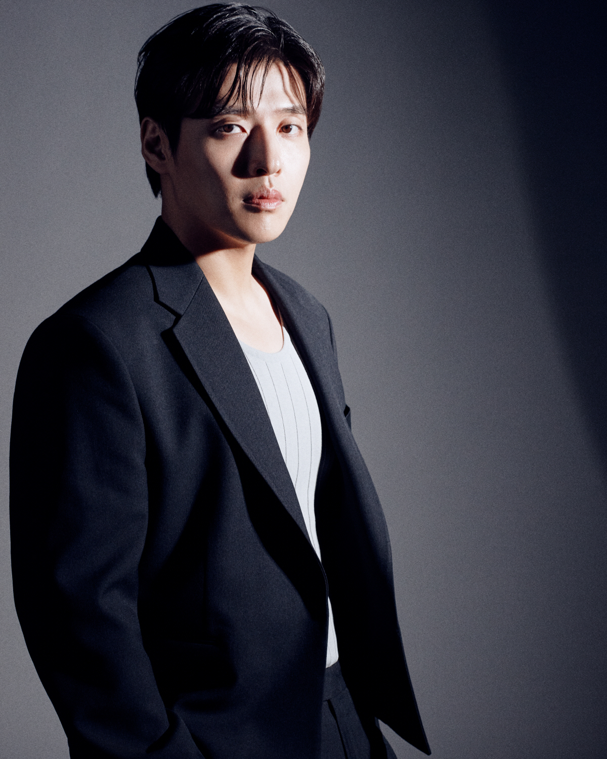[SC인터뷰] "영끌족NO, 오직 체크카드"…강하늘, '84제곱미터'로 …