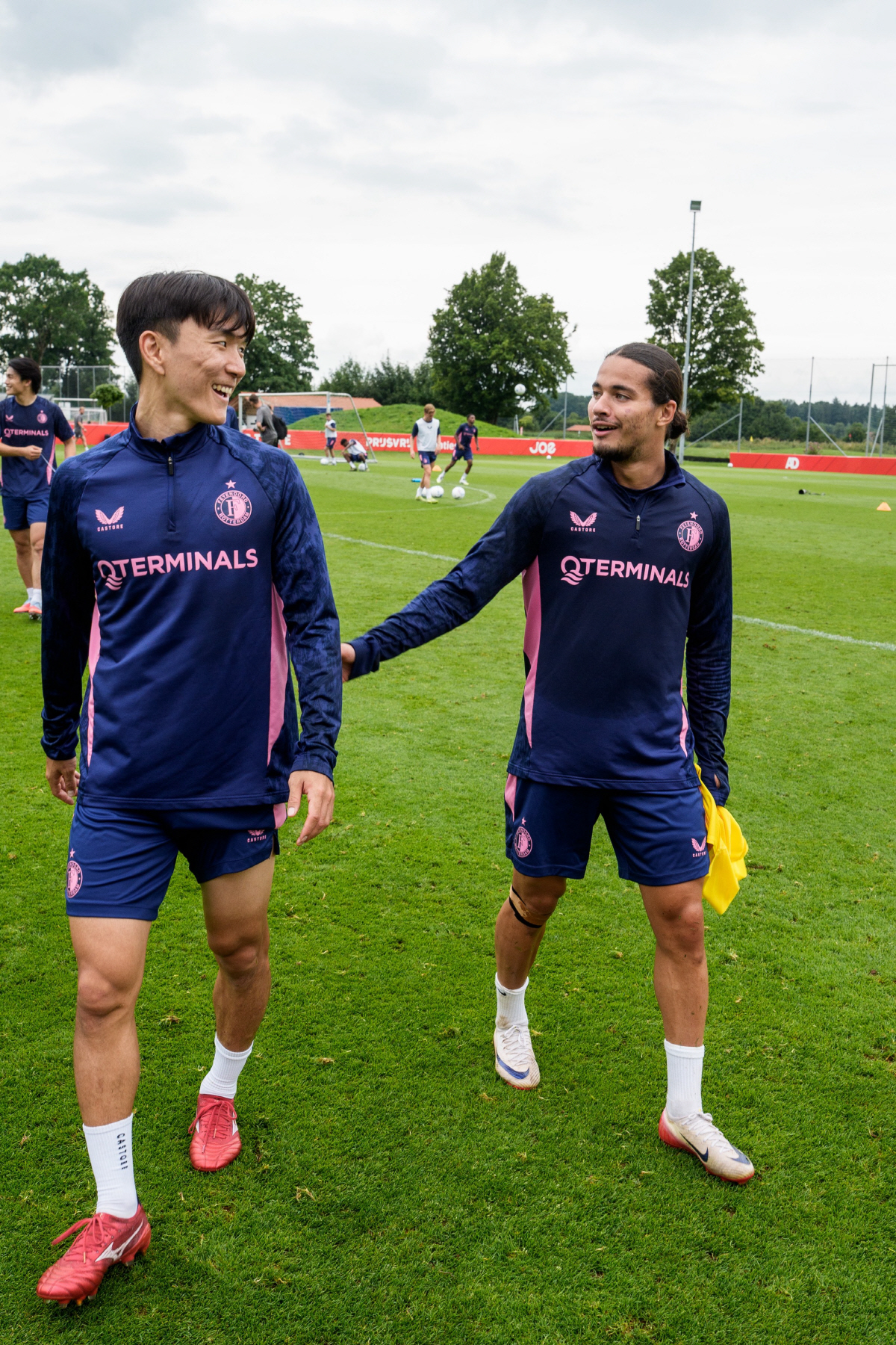 "다음은 황인범 차례!" 다시 믿고쓰는 페예노르트산…올여름에만 EPL·라…
