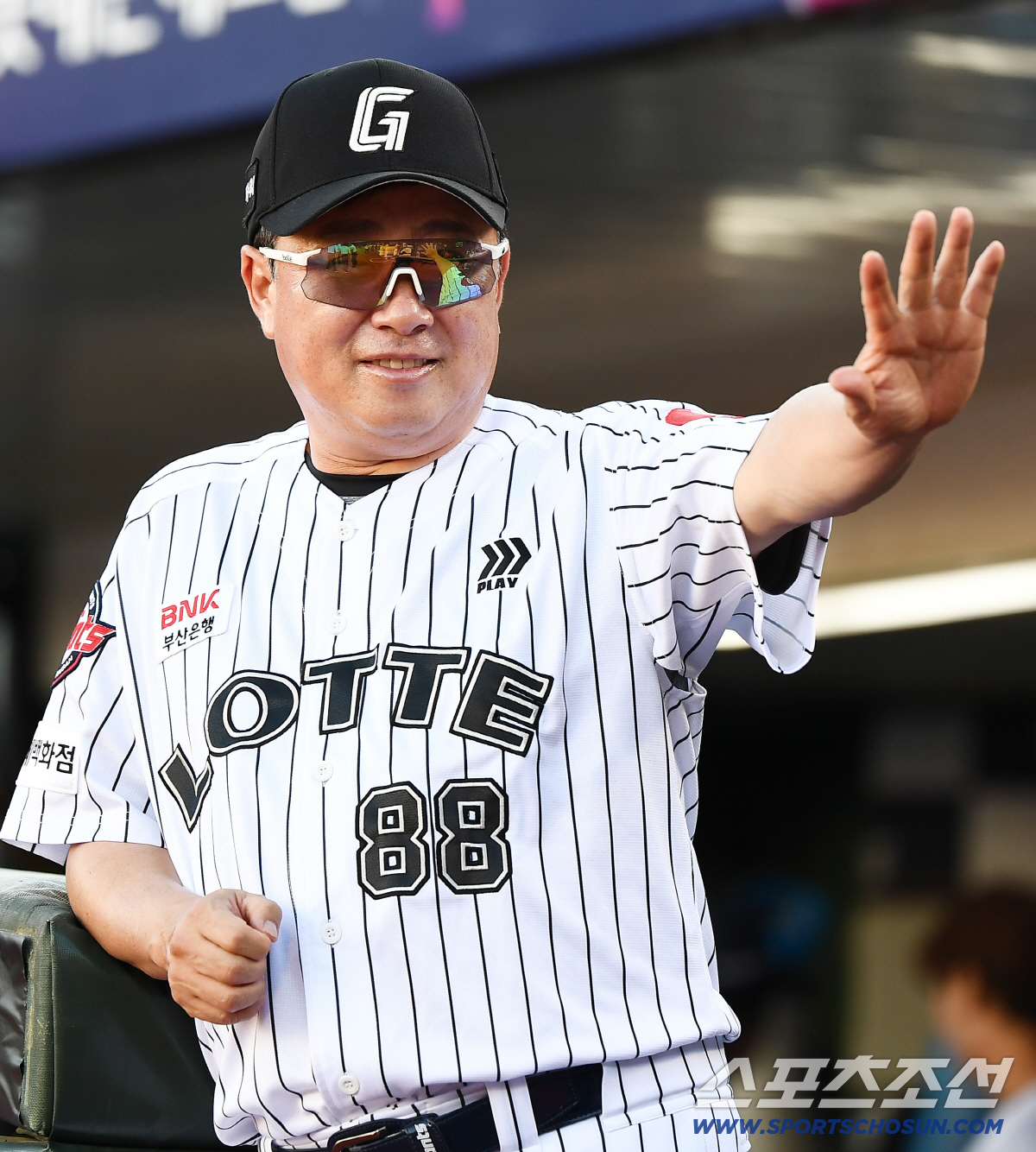 '완전체' 되자 4연승 → 3위 자리잡은 롯데…"이제 힘이 붙었다" 김태…