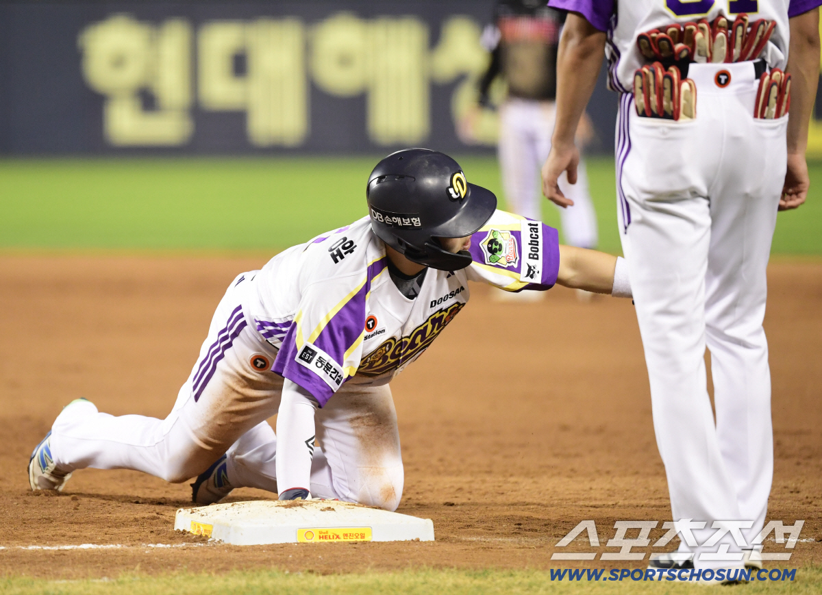 '견제구 13개' 조성환 대행, LG 벤치에 불쾌감 표출 → "좀 과하지…