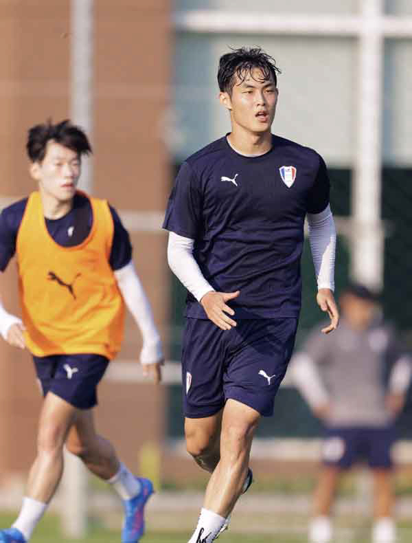 제자와 재회한 변성환 "1년 전부터 러브콜, 강성진이 잘하는 걸 살려줄 …