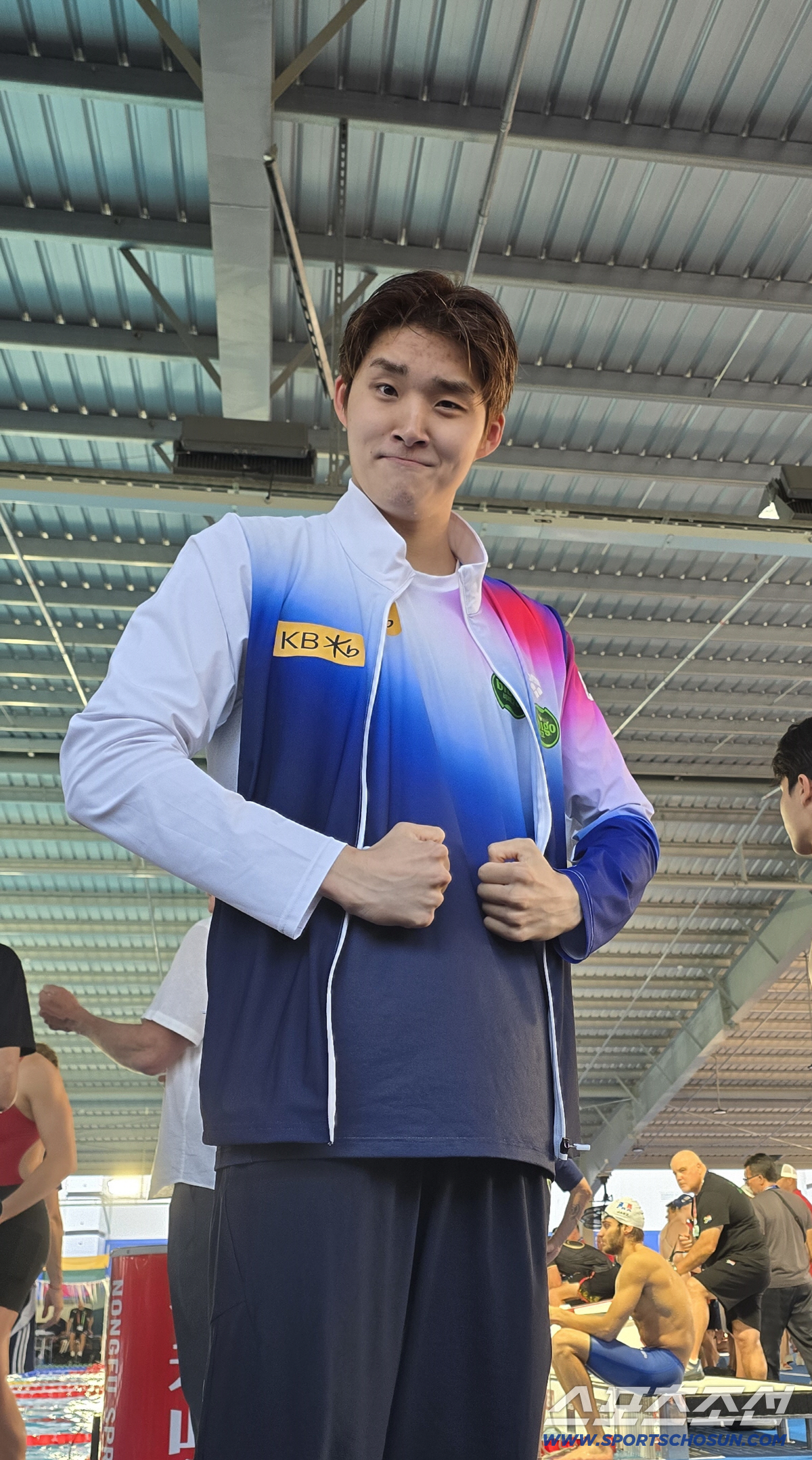 "아깝다!0.25초차 銅" 김우민 자유형400m 초박빙 3위!2연속 포디…