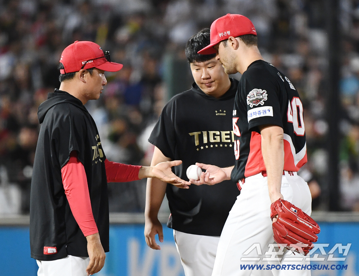 [포토] 7회 강판되는 네일