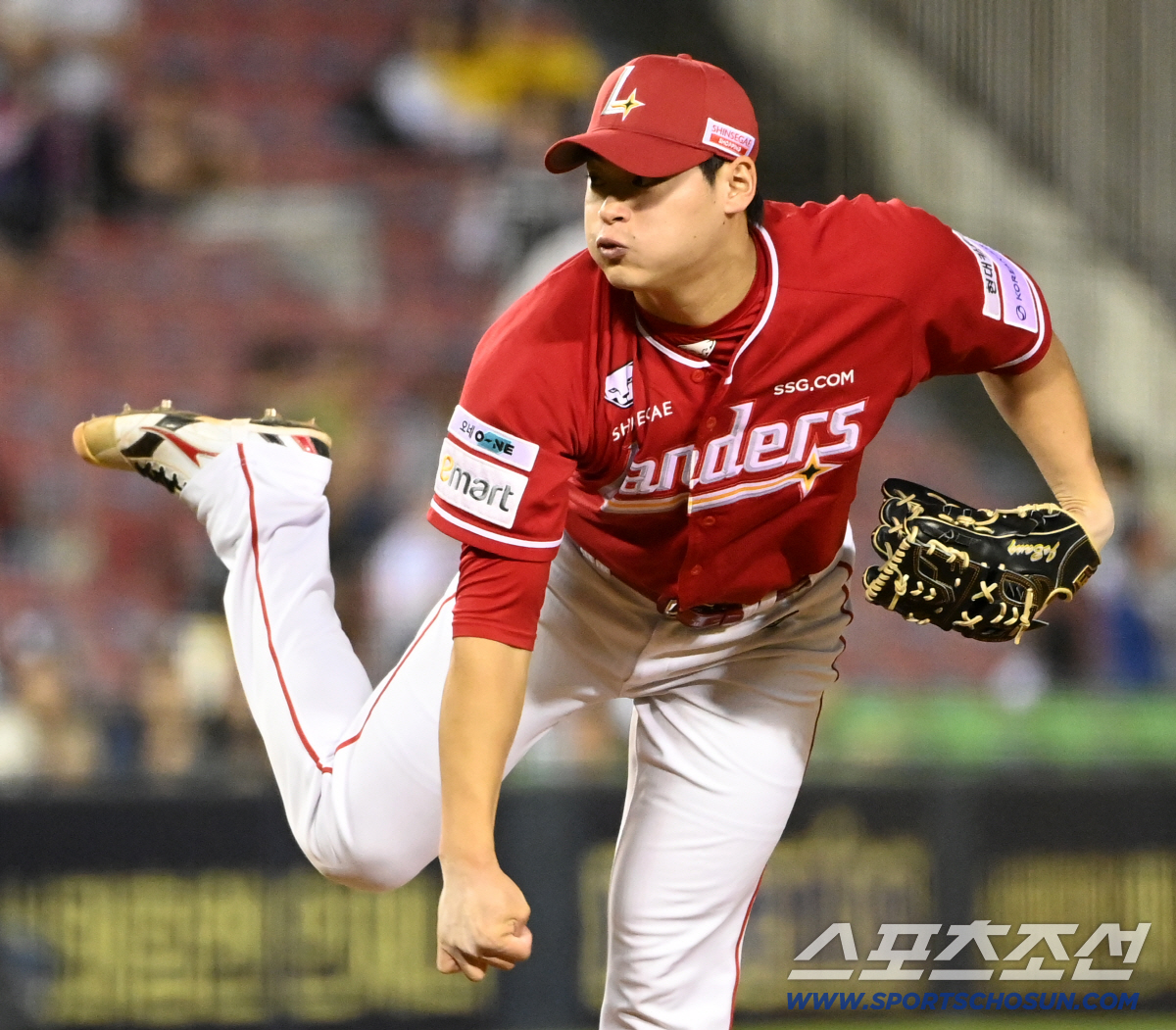 '대체 얼마만이냐! 최정 연타석포' SSG, 선두 한화 잡고 위닝시리즈[…