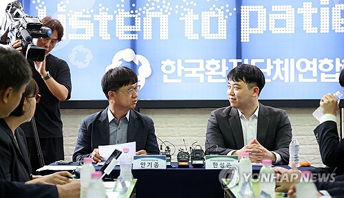 전공의들, 환자단체 찾아 "의정갈등으로 불편 겪은 국민께 사과"(종합)