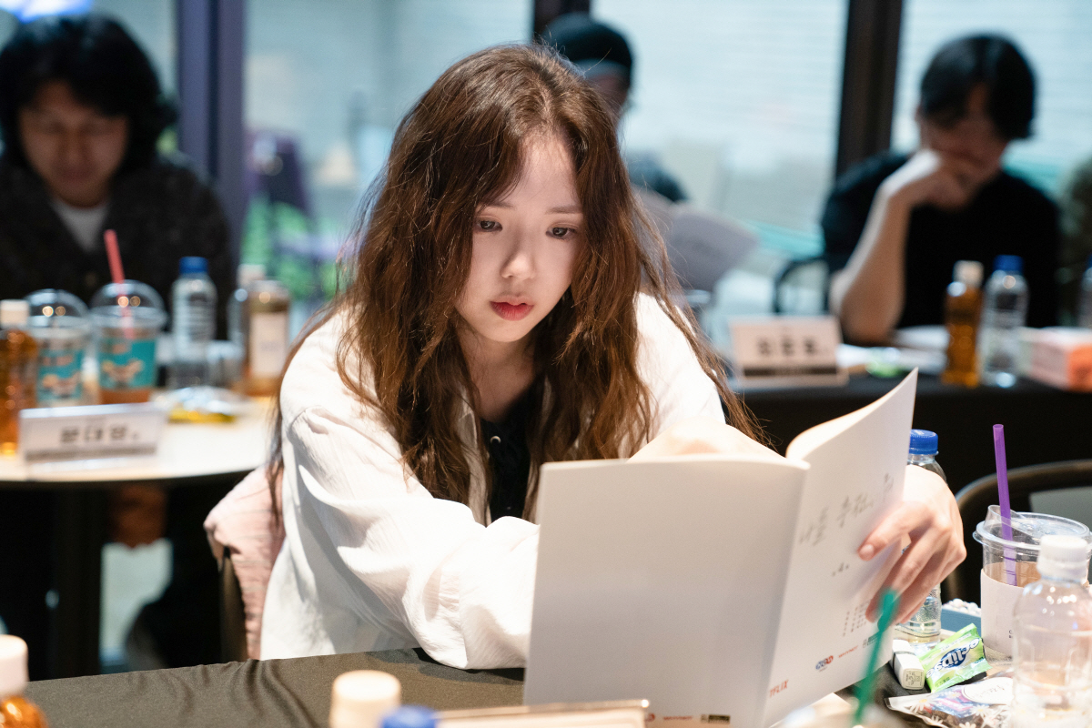 [공식] 김영광♥채수빈 만드는 재벌3세·전기인간 로맨스..'나를 충전해줘…