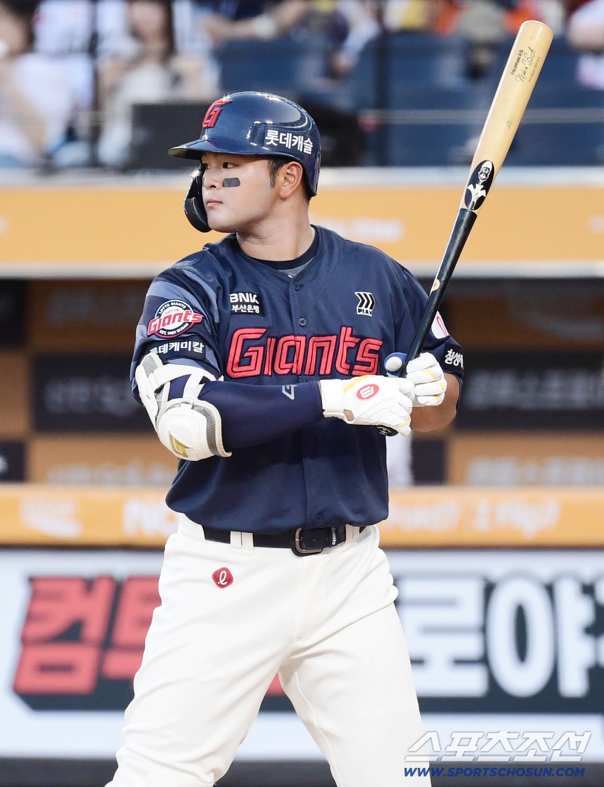 '제2의 홍민기, 이민석을 찾아라' 시즌중 '유학' 떠나는 롯데 영건들 …