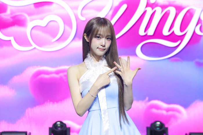 최예나 