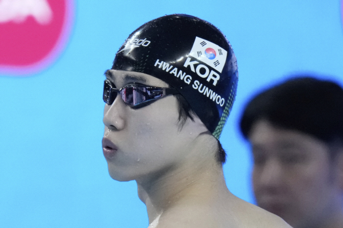 "아깝다!0.18초차" 황선우,자유형200m 4위,'4연속 포디움' 불발[싱가포르세계수영선수권]