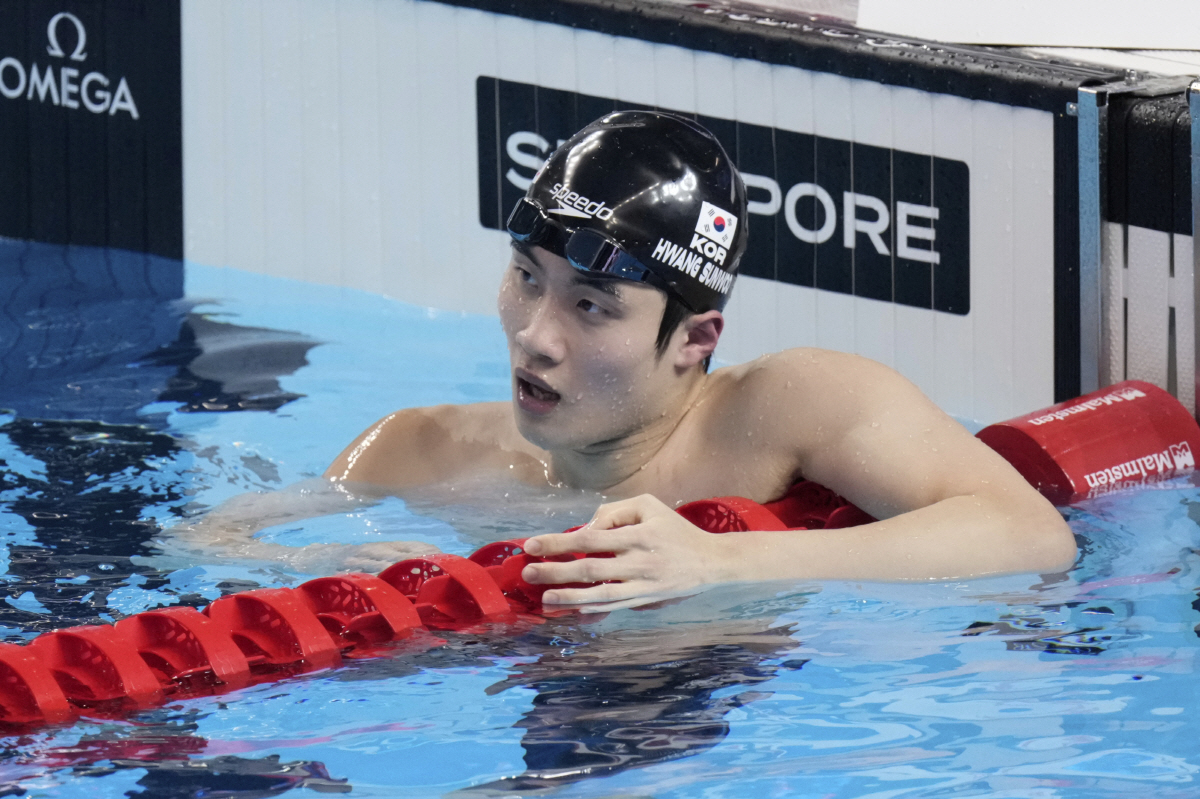 "아깝다!0.18초차" 황선우,자유형200m 4위,'4연속 포디움' 불발…