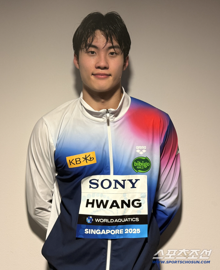 '0.18초차' 메달 놓친 황선우"아쉽지만 기록 나쁘진않아...자유형100m 최선"[싱가포르세계선수권]