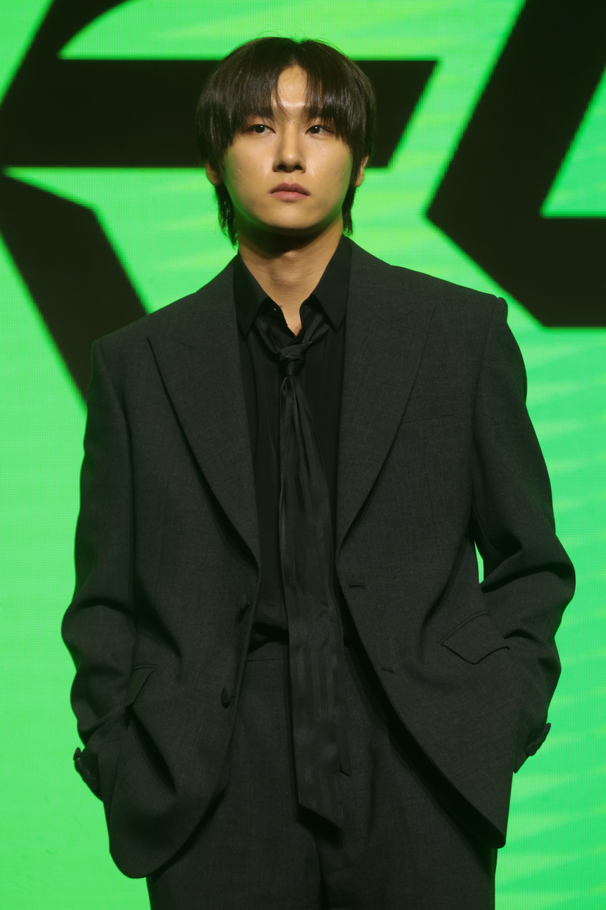 [공식]몬스타엑스 아이엠, 허리 통증으로 활동 중단…"회복에 집중"