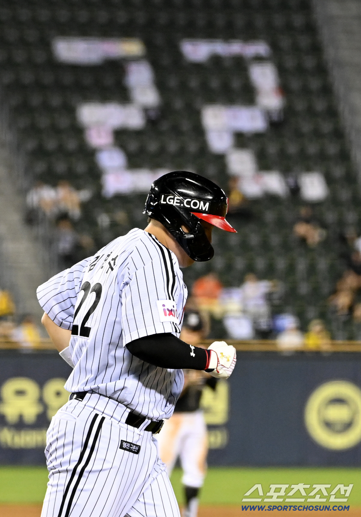 '와 KBO 역대 3번째' 안타 기계 역사 썼다, 양준혁·박한이와 어깨 …