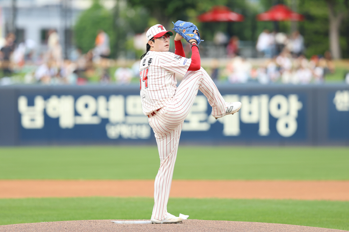 와 KBO 역대 2호! 대투수 뚜벅뚜벅 걷는 길이 전부 역사 → 올타임 …