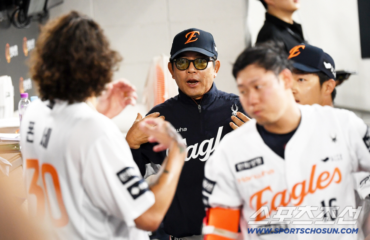 아프냐고? 마운드에서 증명했다…돌아온 에이스 '158㎞ 8K QS'