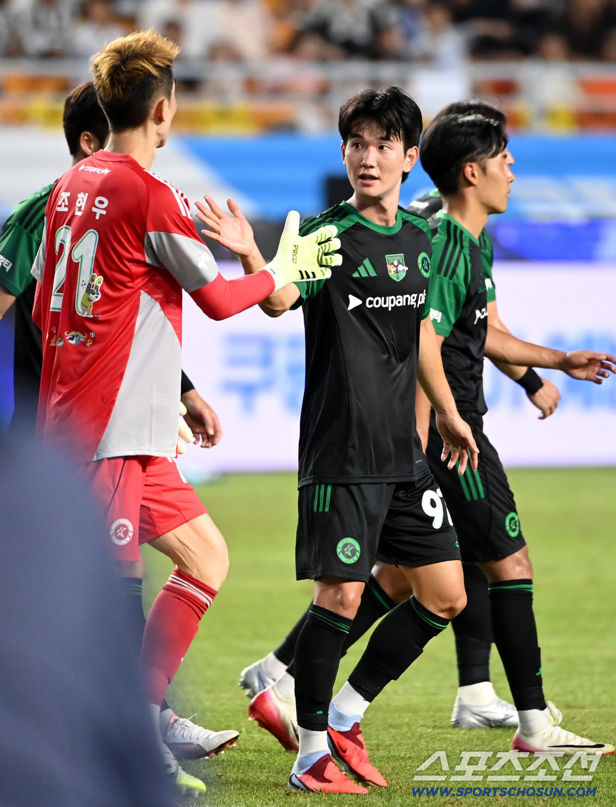 [포토] 김진규, 전반전은 팀K리그의 승리!