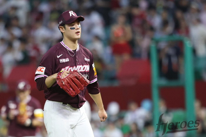'패패무패패패무' 7월 ERA 9.78 폭등, 전체 1순위 신인도 이렇게…
