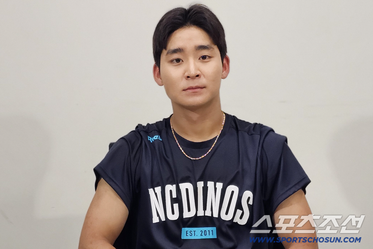 "죄송한 마음 뿐. 나의 첫 팀, 멀리서나마 응원하겠다." 초대형 트레이…