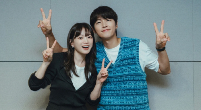 '마이유스' 송중기♥천우희, 첫사랑 재회 로맨스로 돌아온다..9월 5일 …