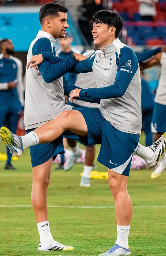 "이것 실화냐" 손흥민 '1년' 재계약→케인, EPL 복귀 카운트다운…'…
