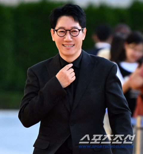 지석진, ‘런닝맨’ 뛰었는데..“다 닳아 뼈까지 드러나” 충격 상태
