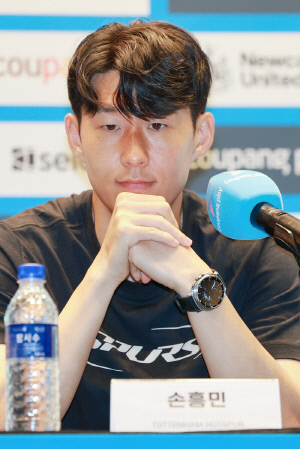 '손흥민 고베로 오라?' 전격 결별선언에 일본도 비상한 관심…축구팬 SNS '비셀 고베 등 J리그 진출' 희망도 등장