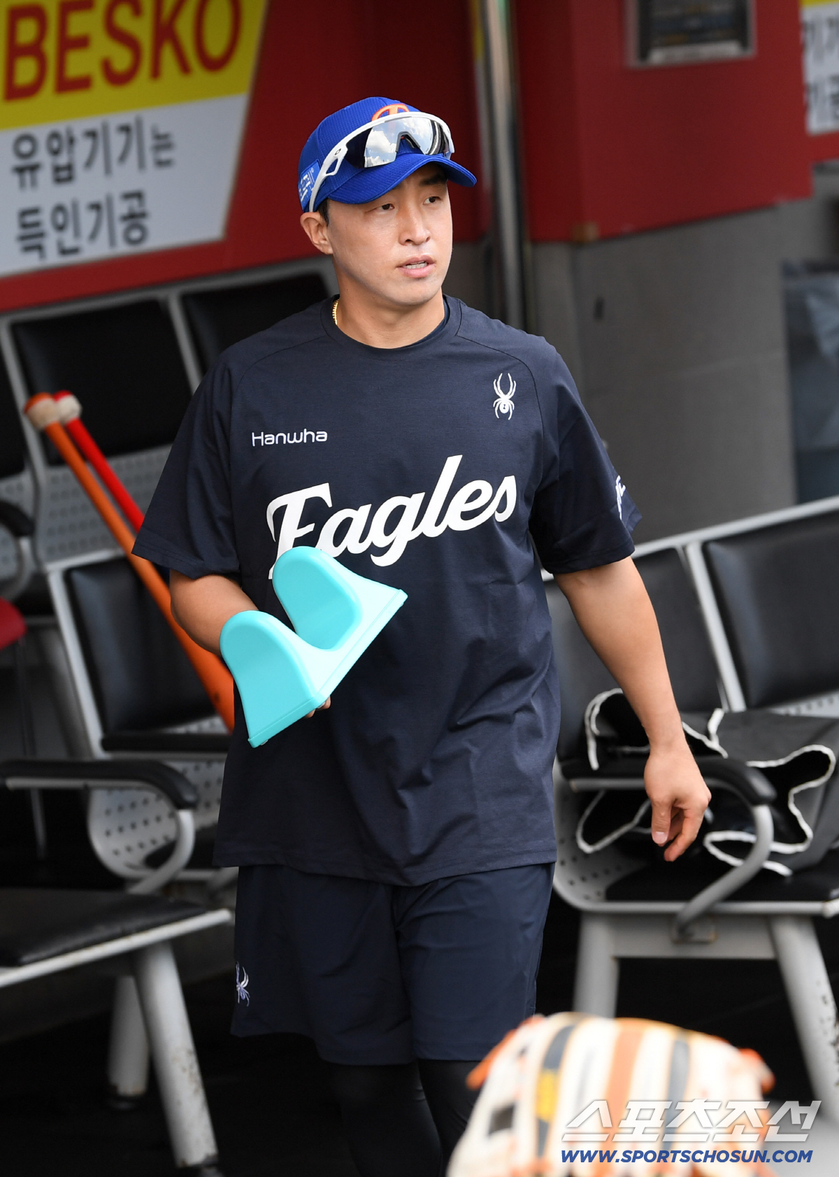 "팬들 더 스트레스 줄 거 아냐"…쫓기는 1위 한화, '우승 승부수' 무…