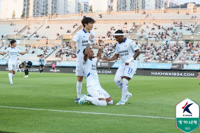 [K리그2종합] 하위팀의 반격 잇달았다. 성남, 부천에 3-2 짜릿승…선…