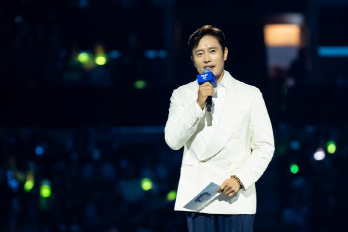 이병헌 '케데헌' 귀마 LA 실존…야유→"레전드!" 환호, 글로벌 빌런 …