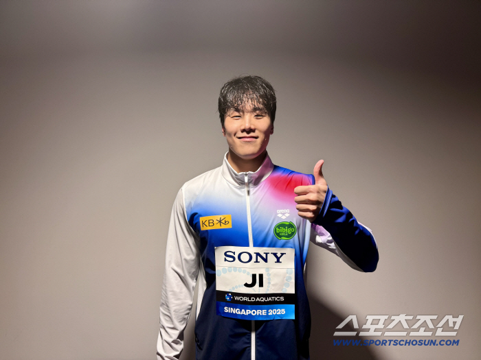 '1m76X亞신기록'지유찬,자유형50m 사상 첫 세계7위 역사! "무조건 이긴다는 마음뿐!내년 亞게임 더 좋은 기록!"