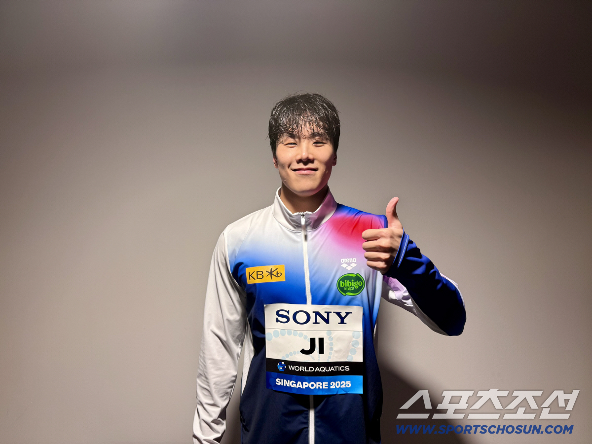 '1m76X亞신기록'지유찬,자유형50m 사상 첫 세계7위 역사! "무조건…