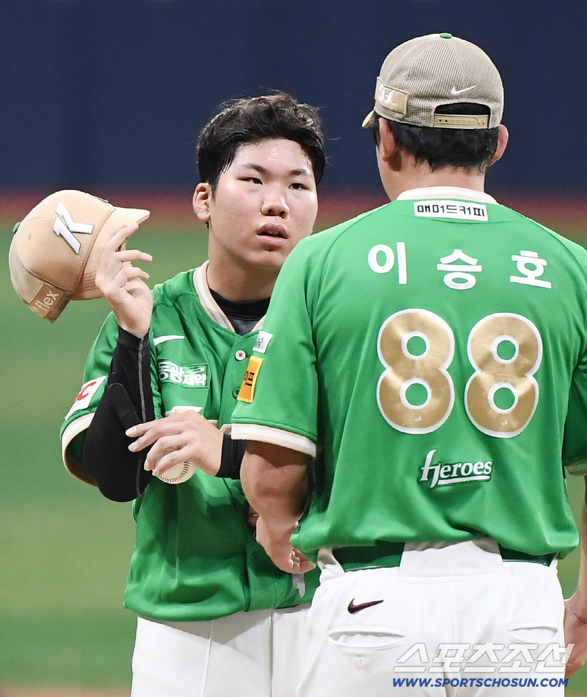 [포토] 1회 못 넘긴 선발 정세영