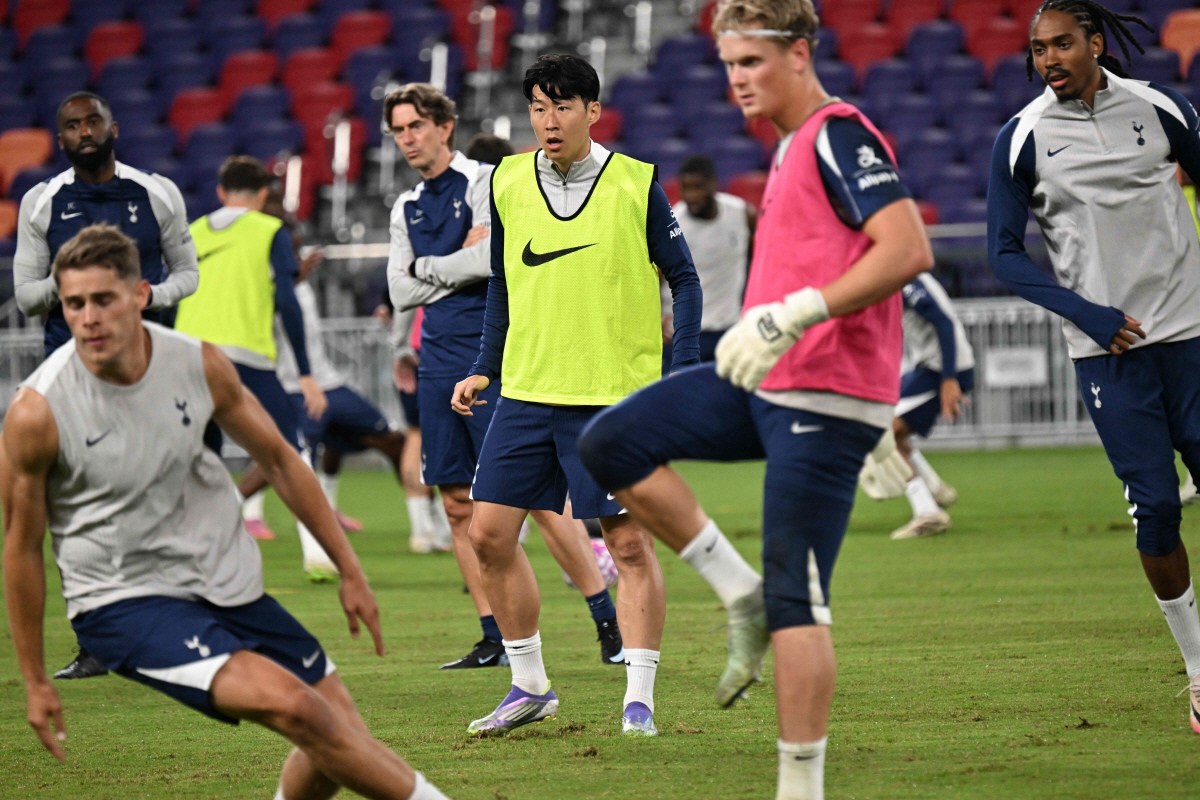 英 단독! 손흥민 MLS 연봉 '톱3' 유력시→LAFC 이적료 277억……