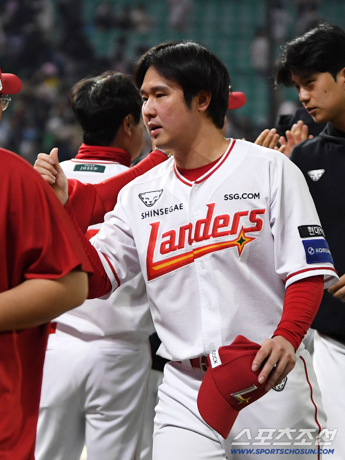 김택연 볼볼볼볼 충격 블론 → 두산, 2-3 SSG에 역전패
