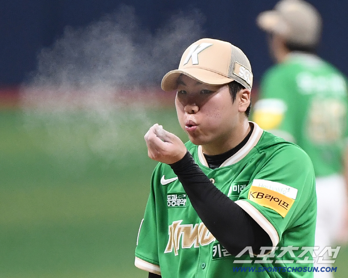 신인 14명 중 12명이 1군 출전, 과연 최선인가요? 8R 유망주의 야…