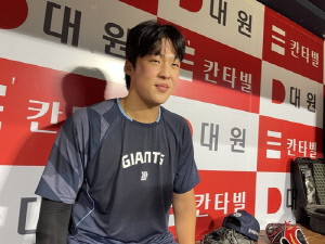 가을야구 상상하는 롯데 이민석 