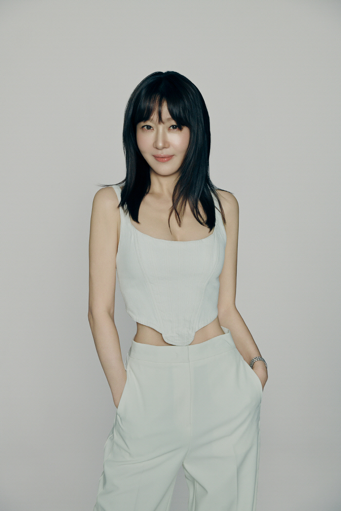 [인터뷰①] '독수리 5형제' 엄지원 "4부작 연장? 행복했지만, 성적표 받는 부담감 느껴"