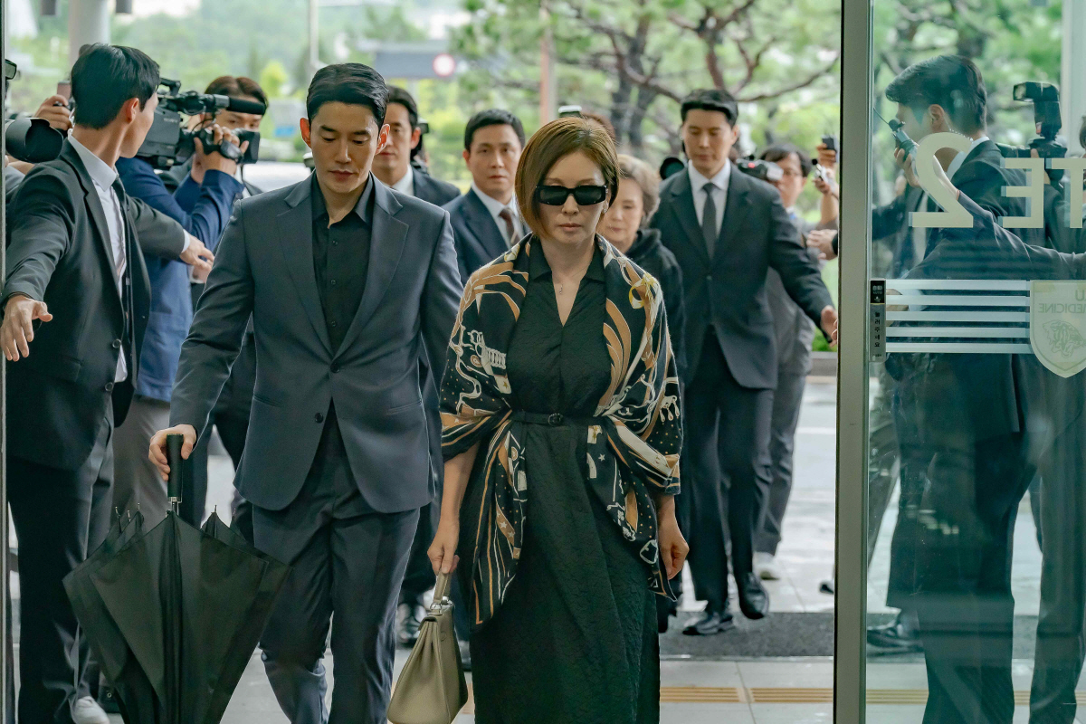 '압도적' 전지현에 '그리고' 강동원, 바라만 봐도 '그림' 되는 '북극…
