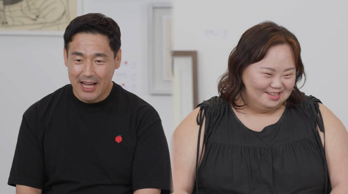 조영남, ♥정은혜에 지극 정성…모닝키스부터 '짐꾼' 역할까지 '역대급 사랑꾼'(동상이몽2)