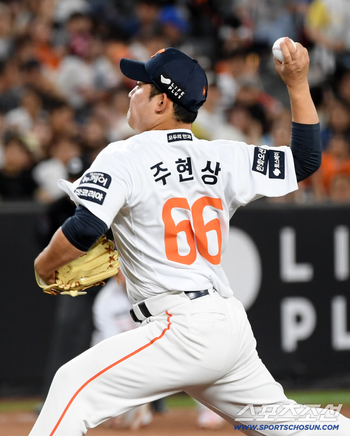 반갑다 '후반기 ERA 0'…원조 클로저. "늦게 왔으니 …" 약속 지킨…