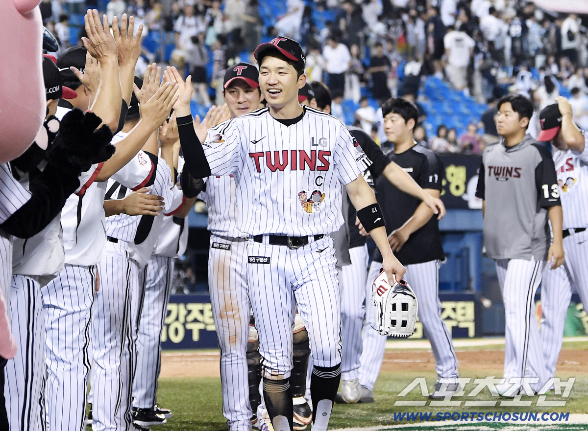 [포토] 단독 1위 탈환한 LG