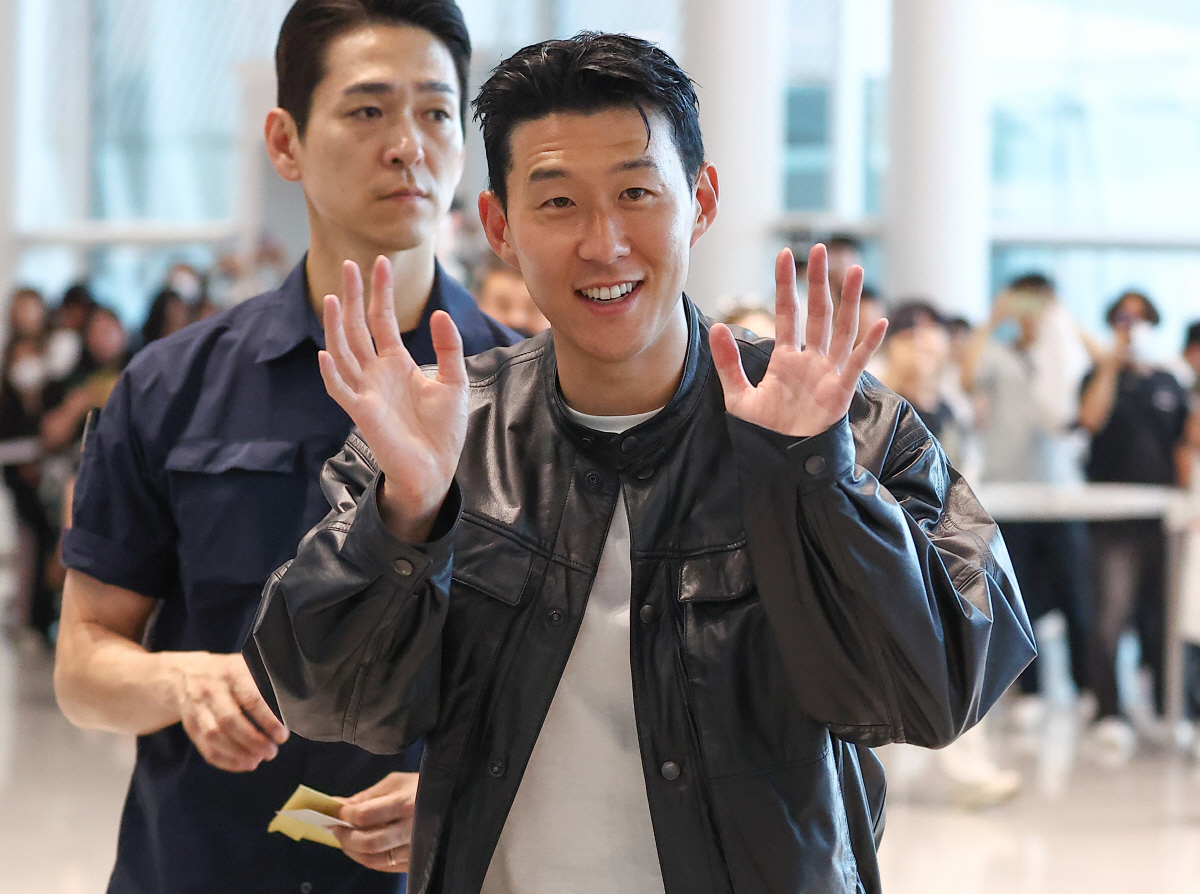 라라랜드로 떠난 손흥민, LA FC '옷피셜' 초읽기...ESPN "빠르…
