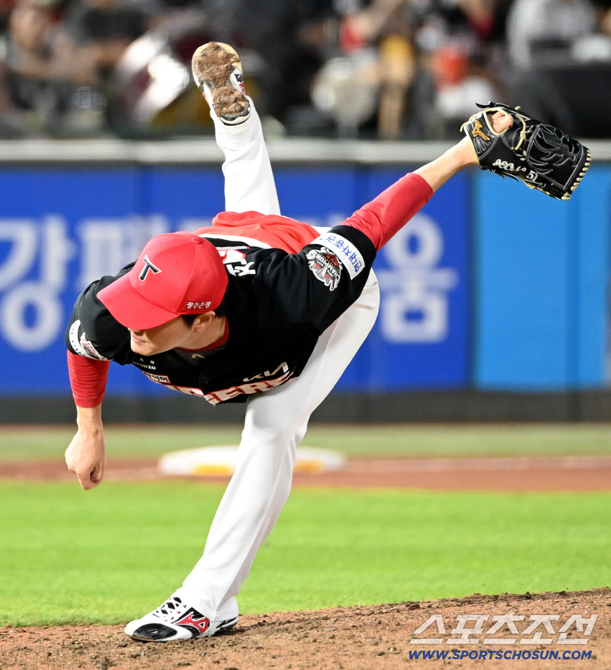 '이럴수가' 8→2위 급등, KIA 트레이드 초대박 터졌다…홀드 1위 없…