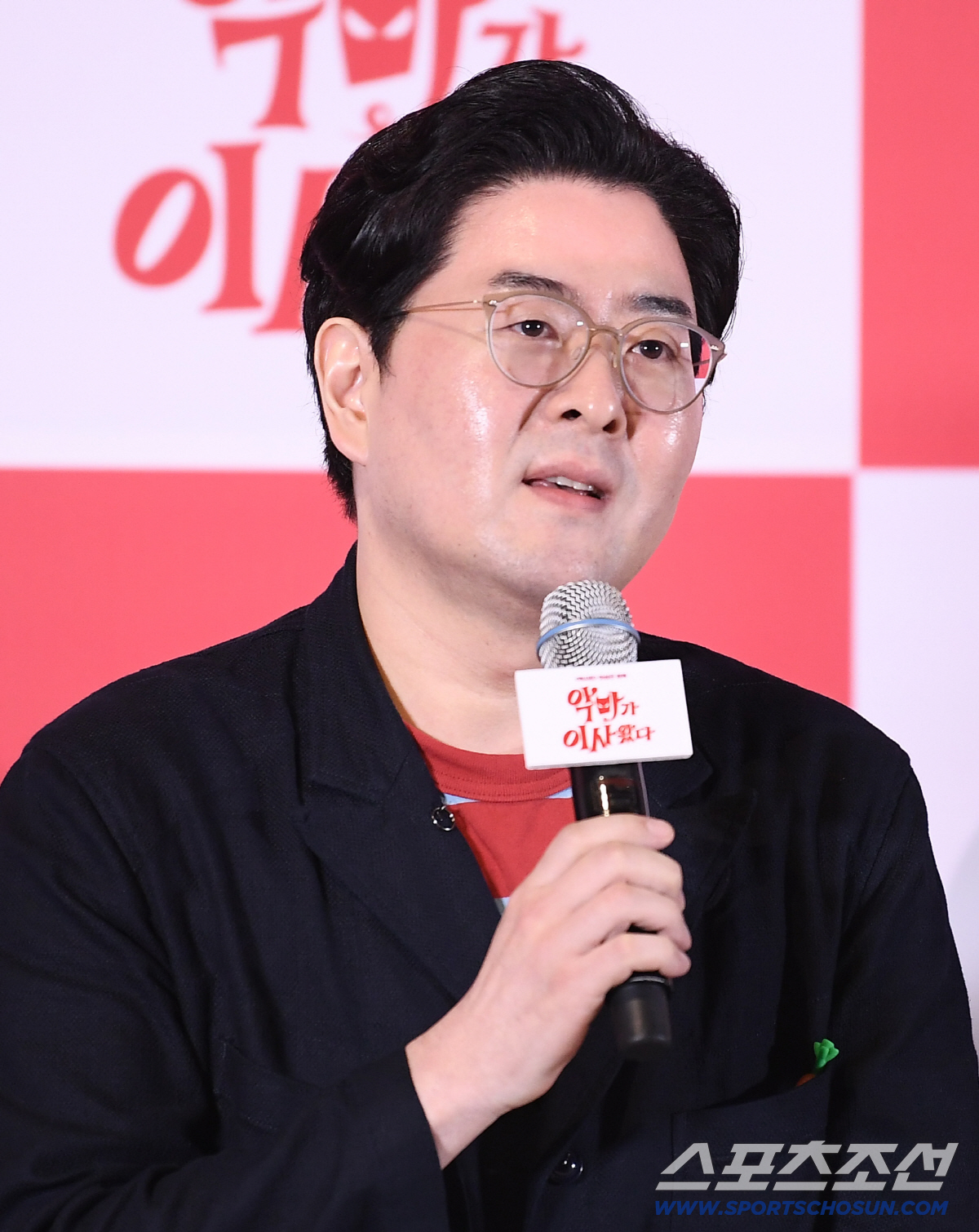 '악마가 이사왓다' 감독 "'엑시트' 흥행 이후 2번째 연출..부담 없다…